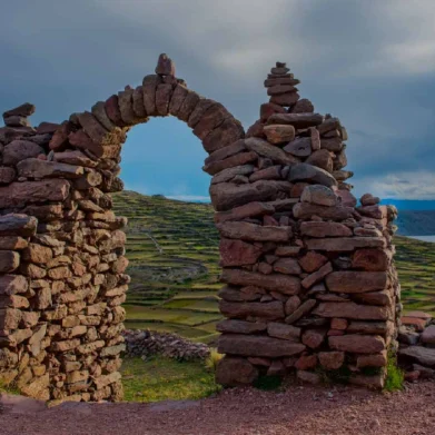 TOUR UROS, AMANTANI & TAQUILE 2 DIAS – 1 NOCHE